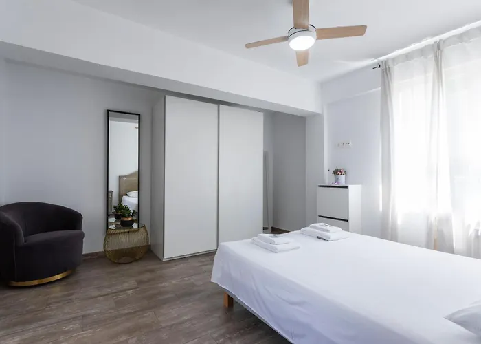 Valeria Dreams - Maestro Luna 4º Apartment *